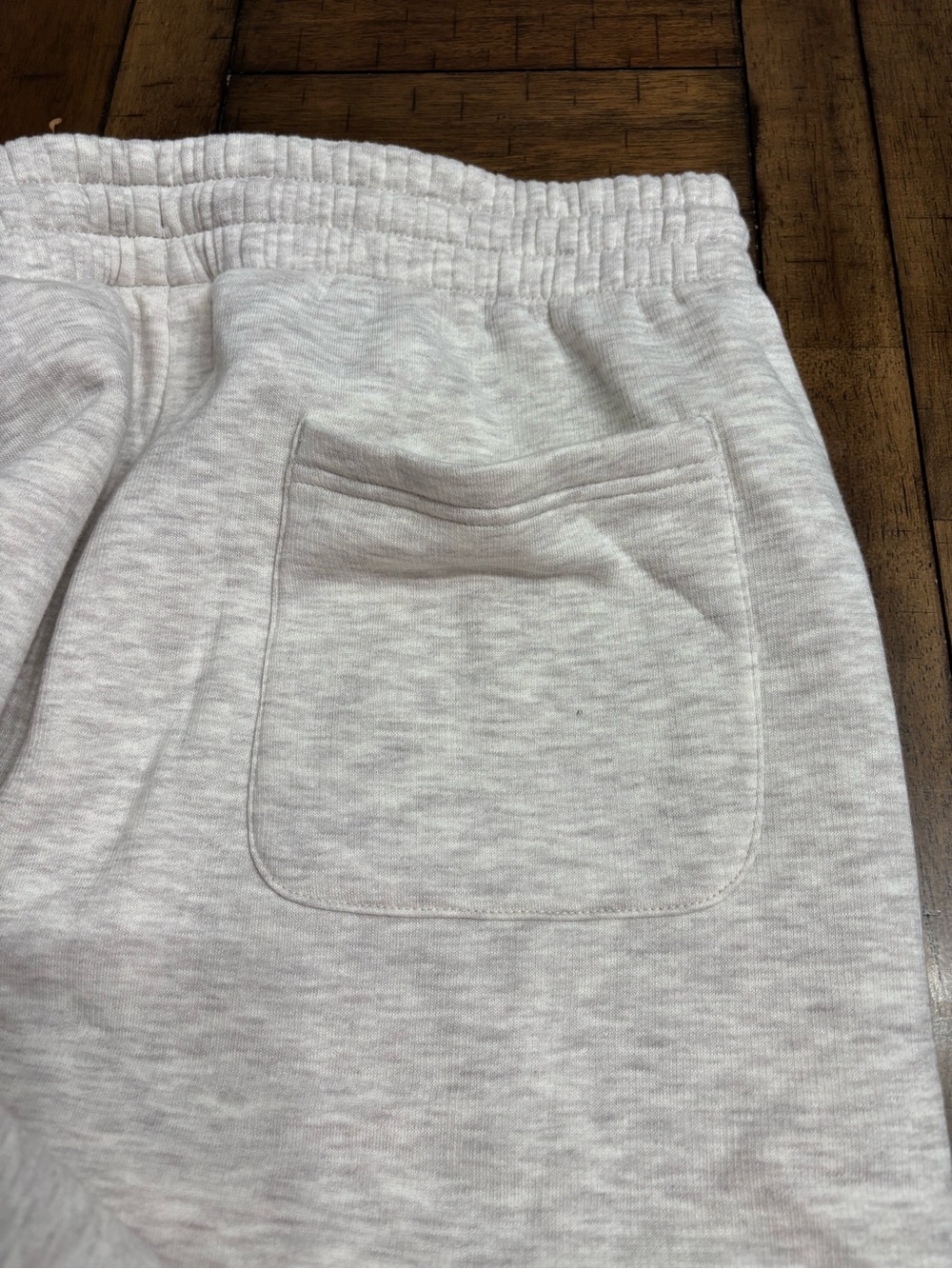 New Balance Mens Light Gray Jogger Sweatpants - Picture 5 of 7